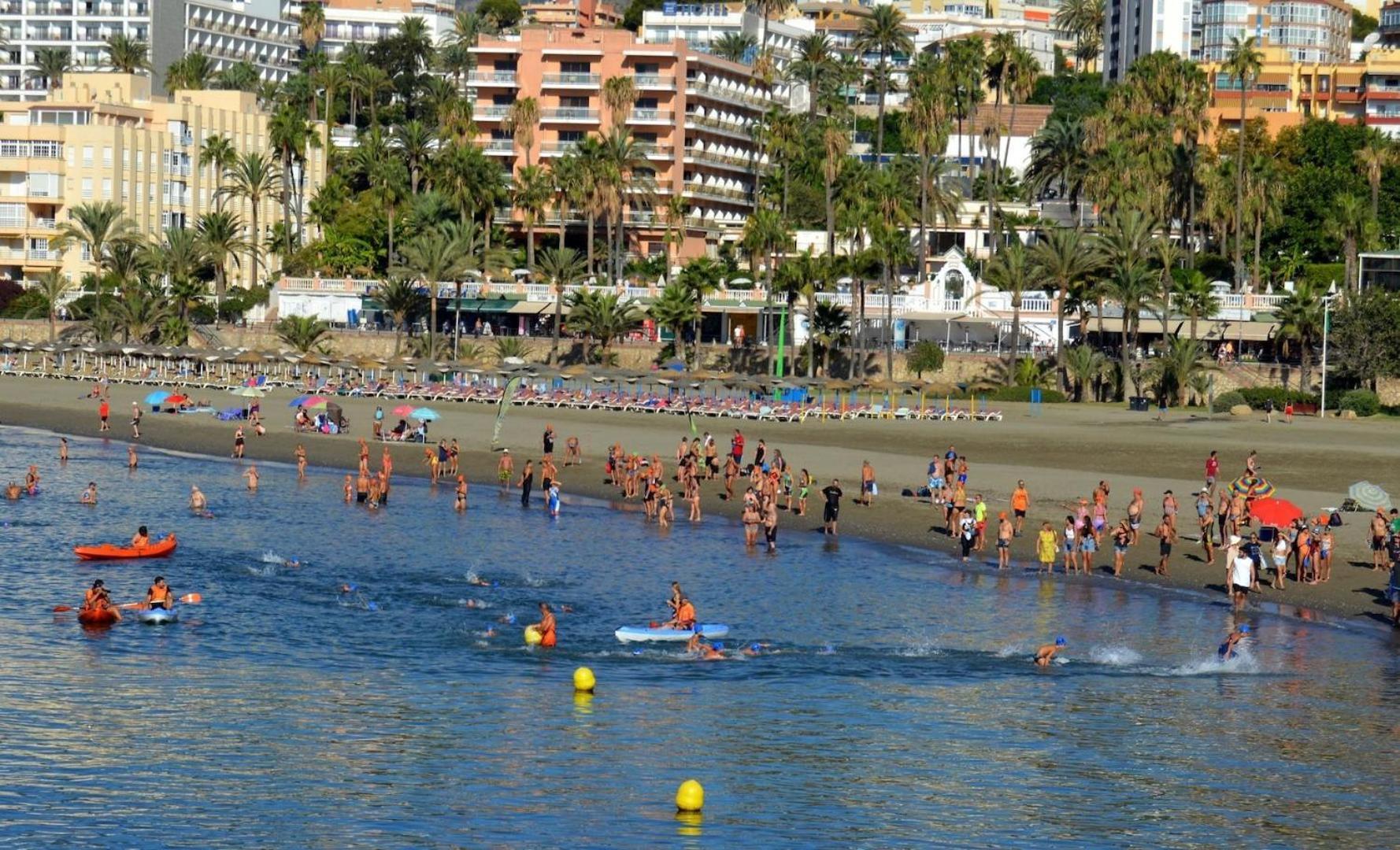 Vivienda Con Encanto Goya Nº4 Benalmádena Exteriör bild